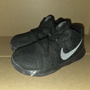 Nike Kids Black and White Sneakers